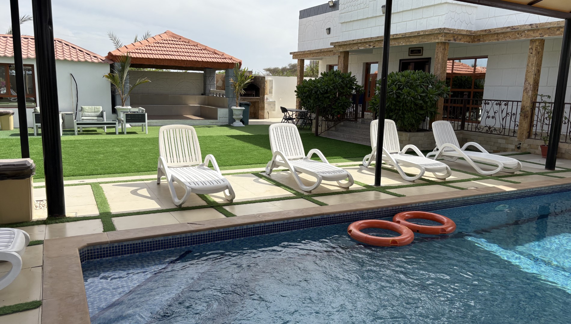 Al Zaeem Resort & Hotel Slider 3